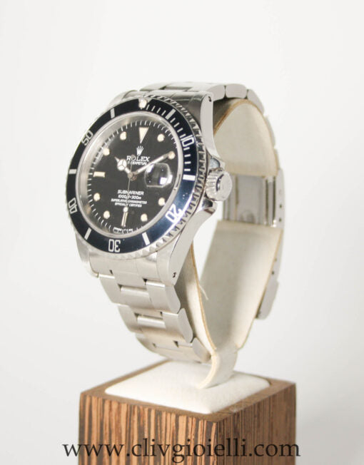 Rolex Submariner Date ref. 16610