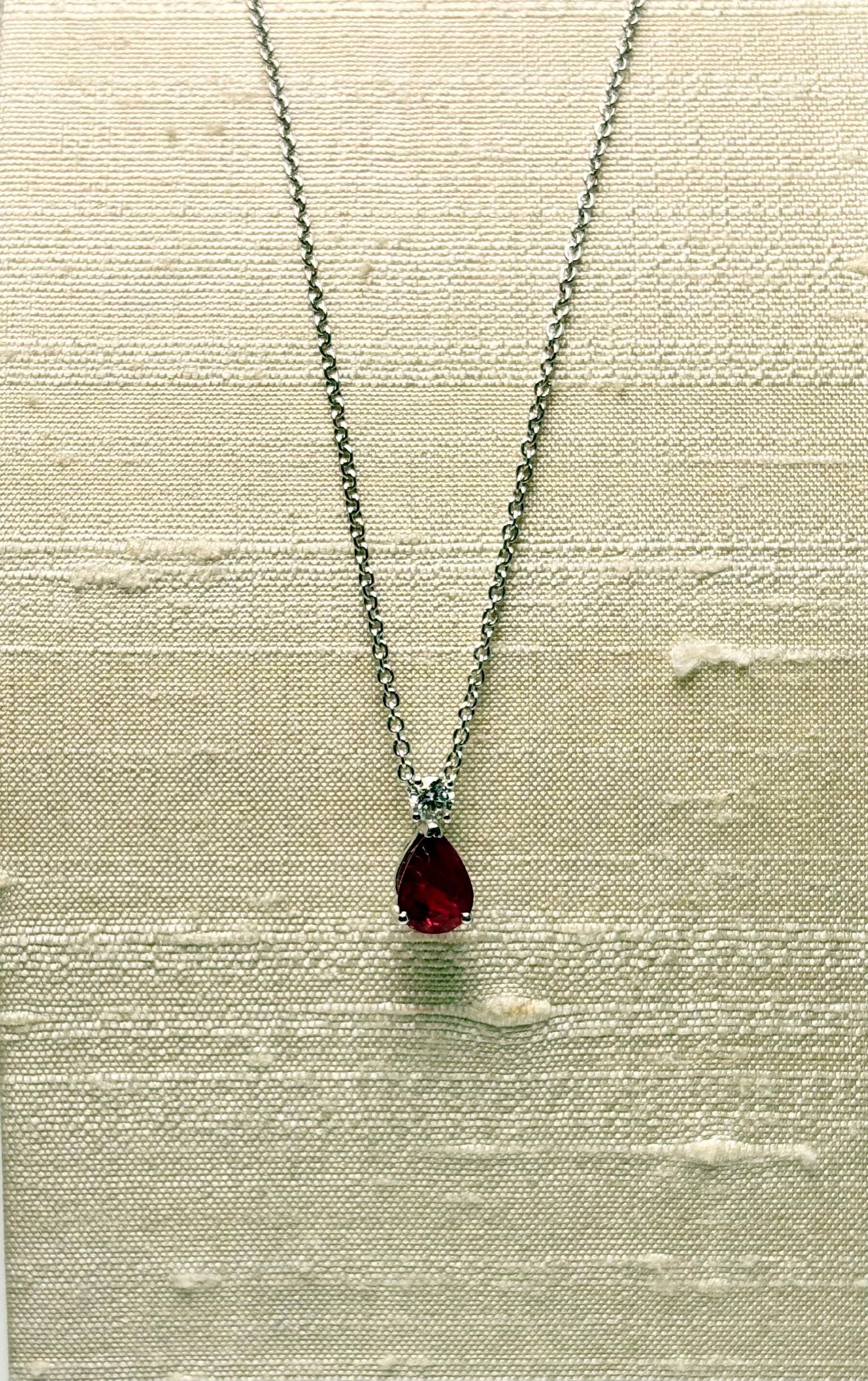 Collana Goccia rubino