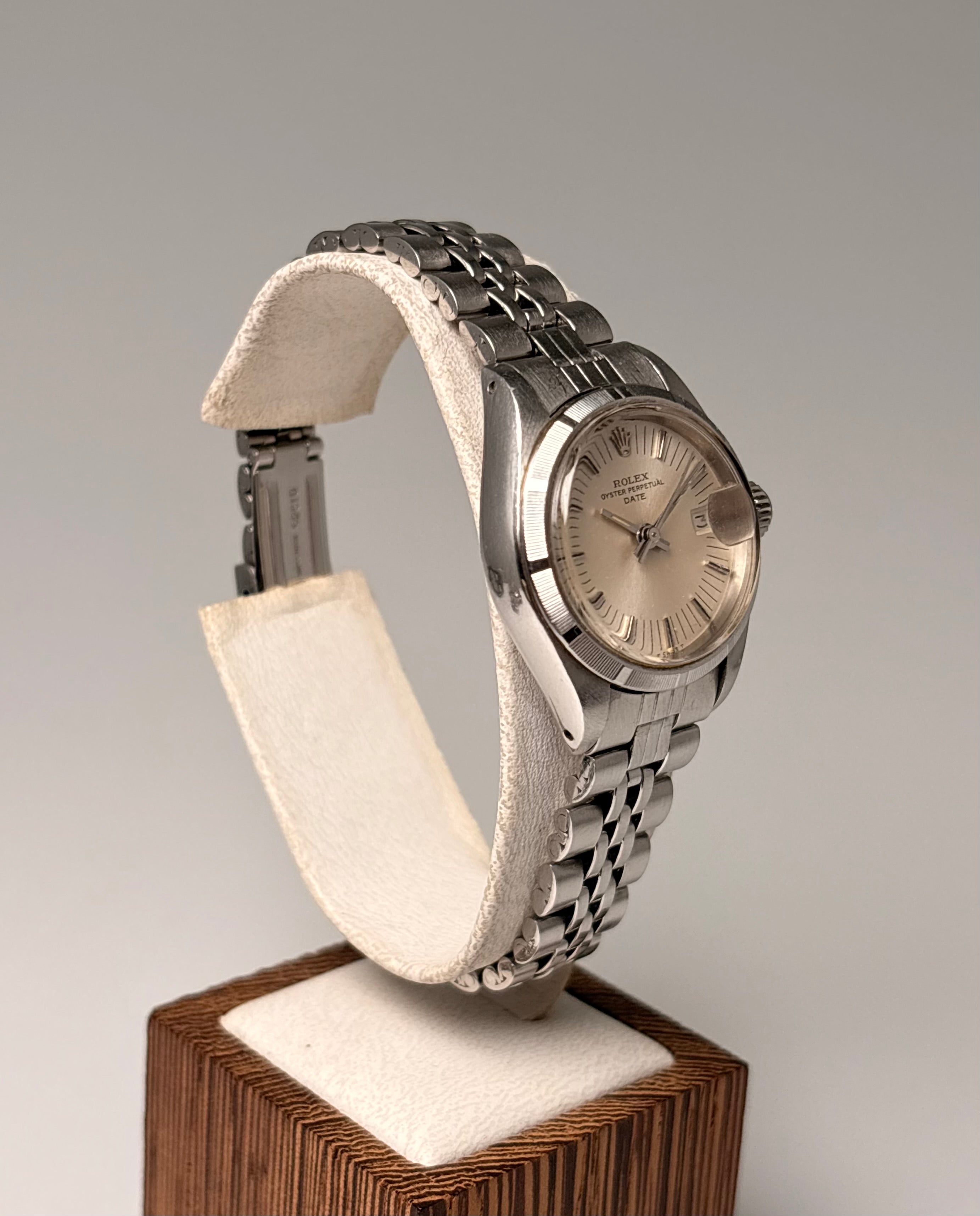 Rolex Oyster Perpetual Date Lady