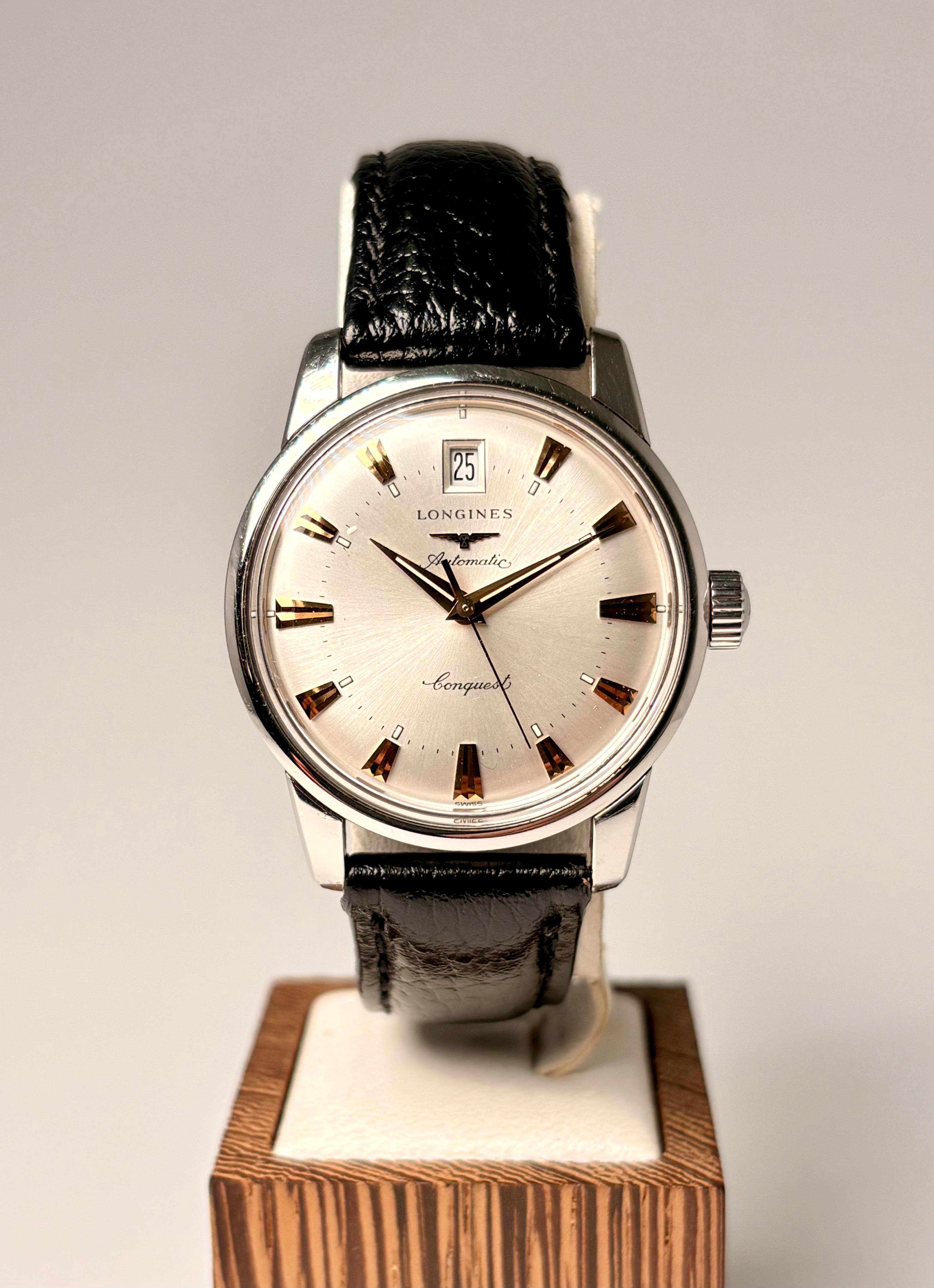 Longines Conquest 35 mm