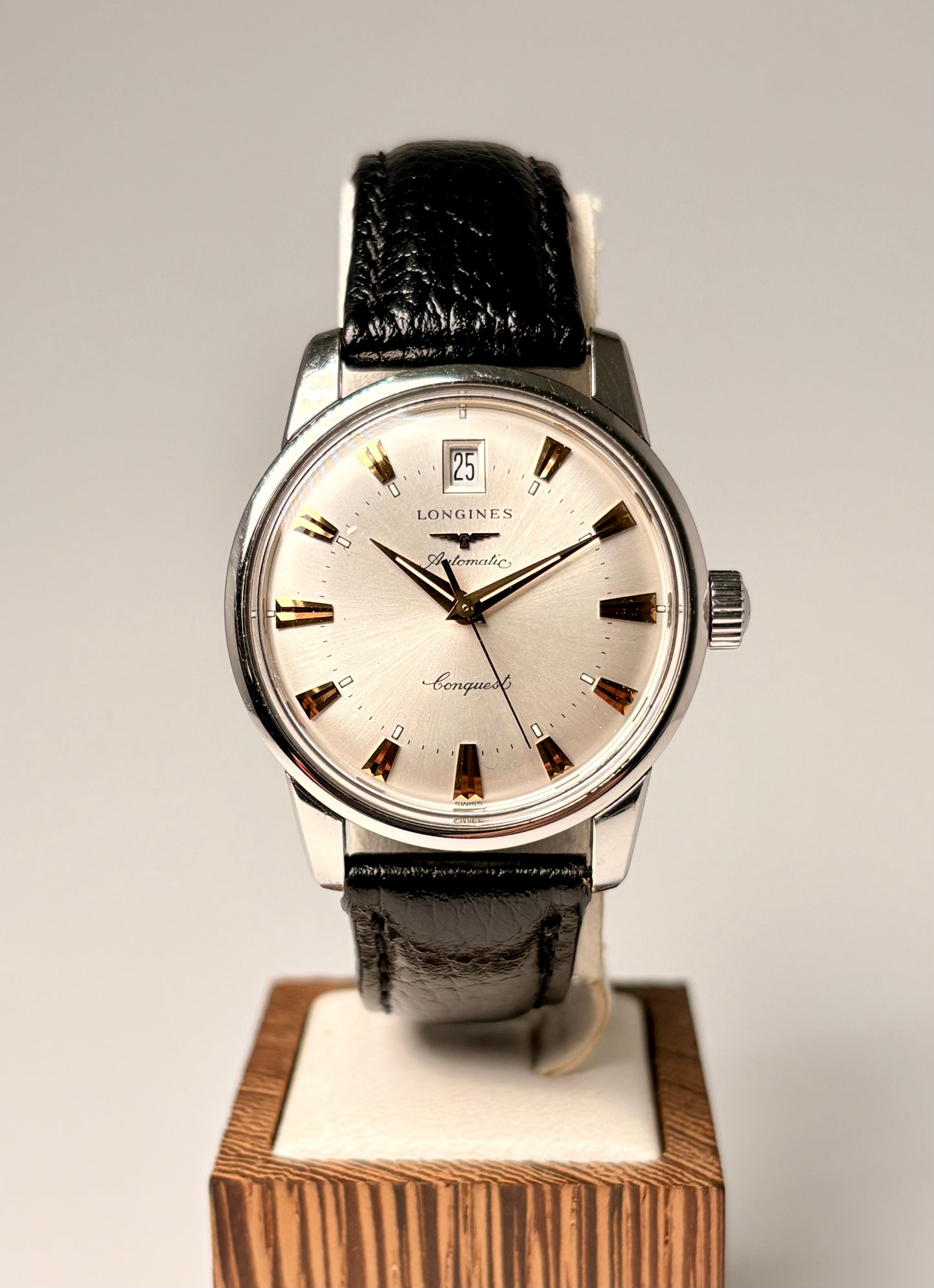 Longines Conquest 35 mm