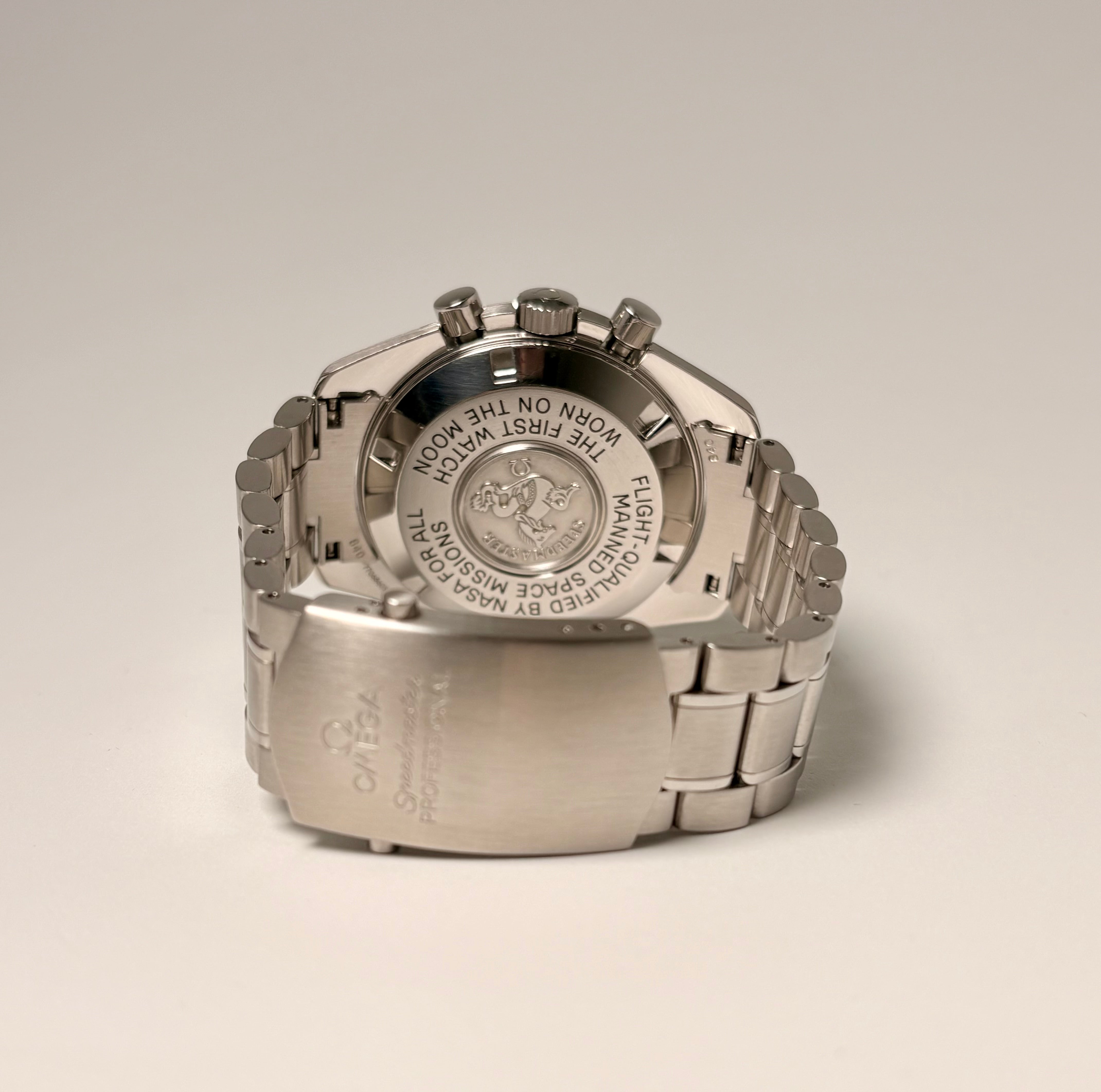 Omega Speedmaster Moonwatch Professional