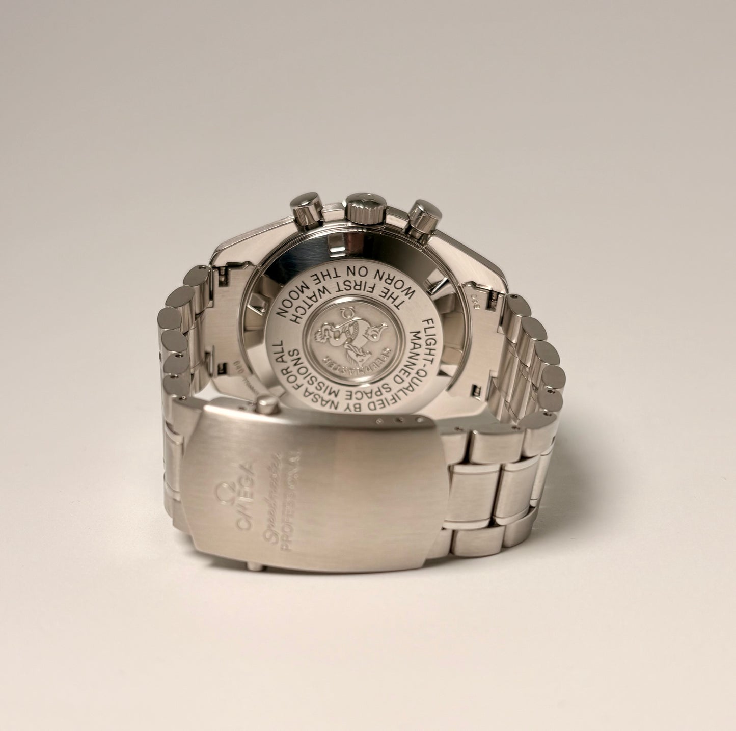 Omega Speedmaster Moonwatch Professional
