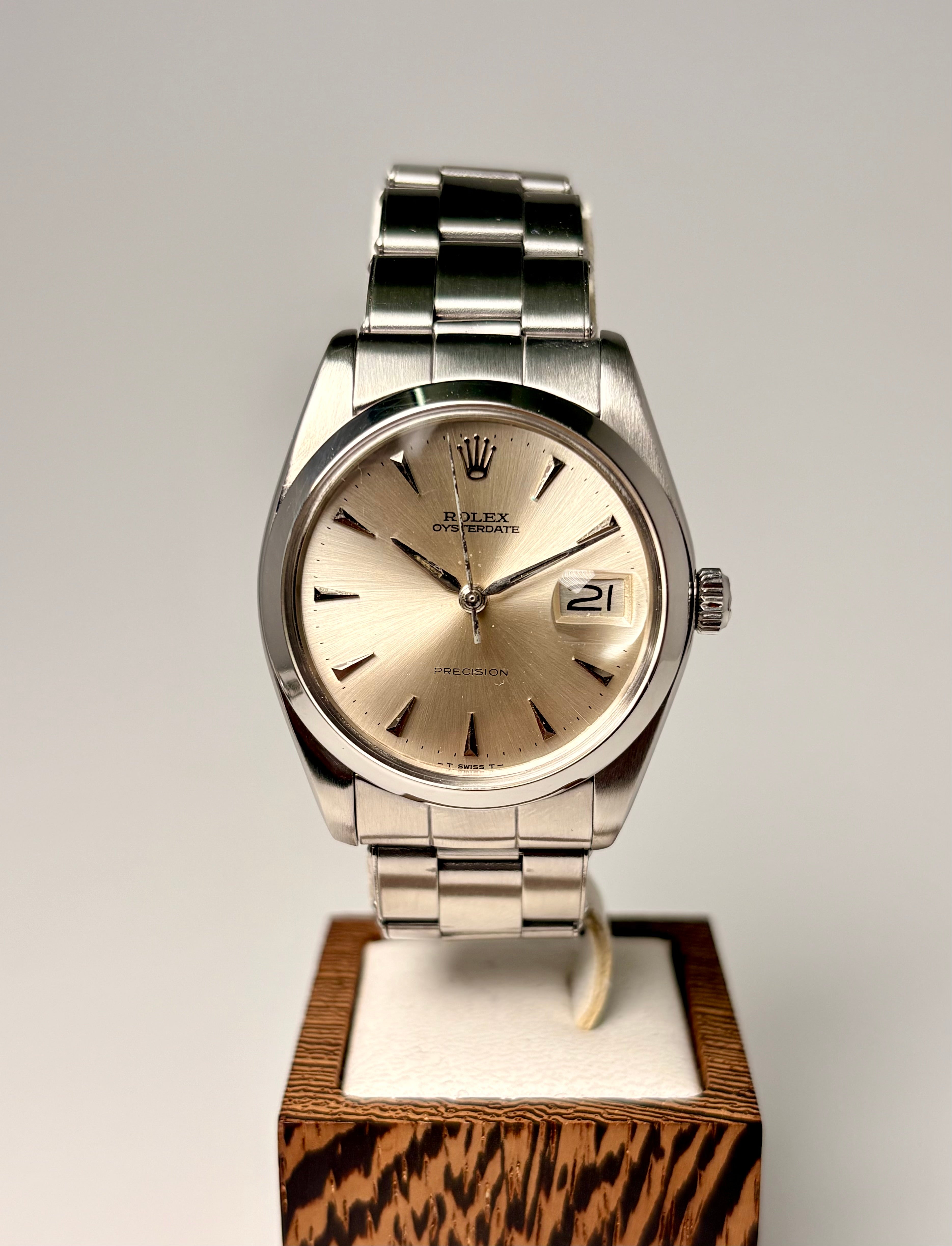 Rolex Oysterdate Precision Ref. 6694