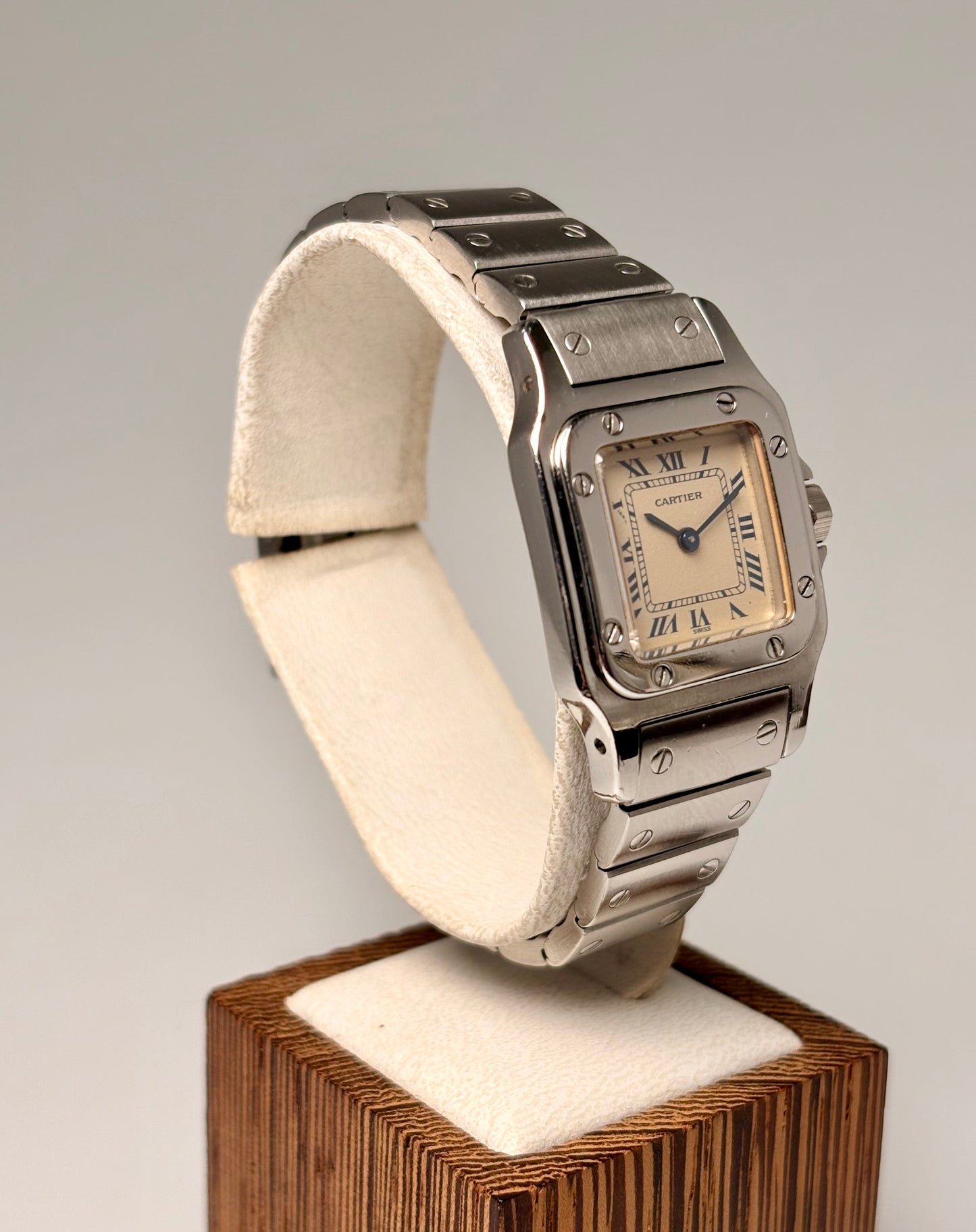 Cartier Santos Galbée Lady