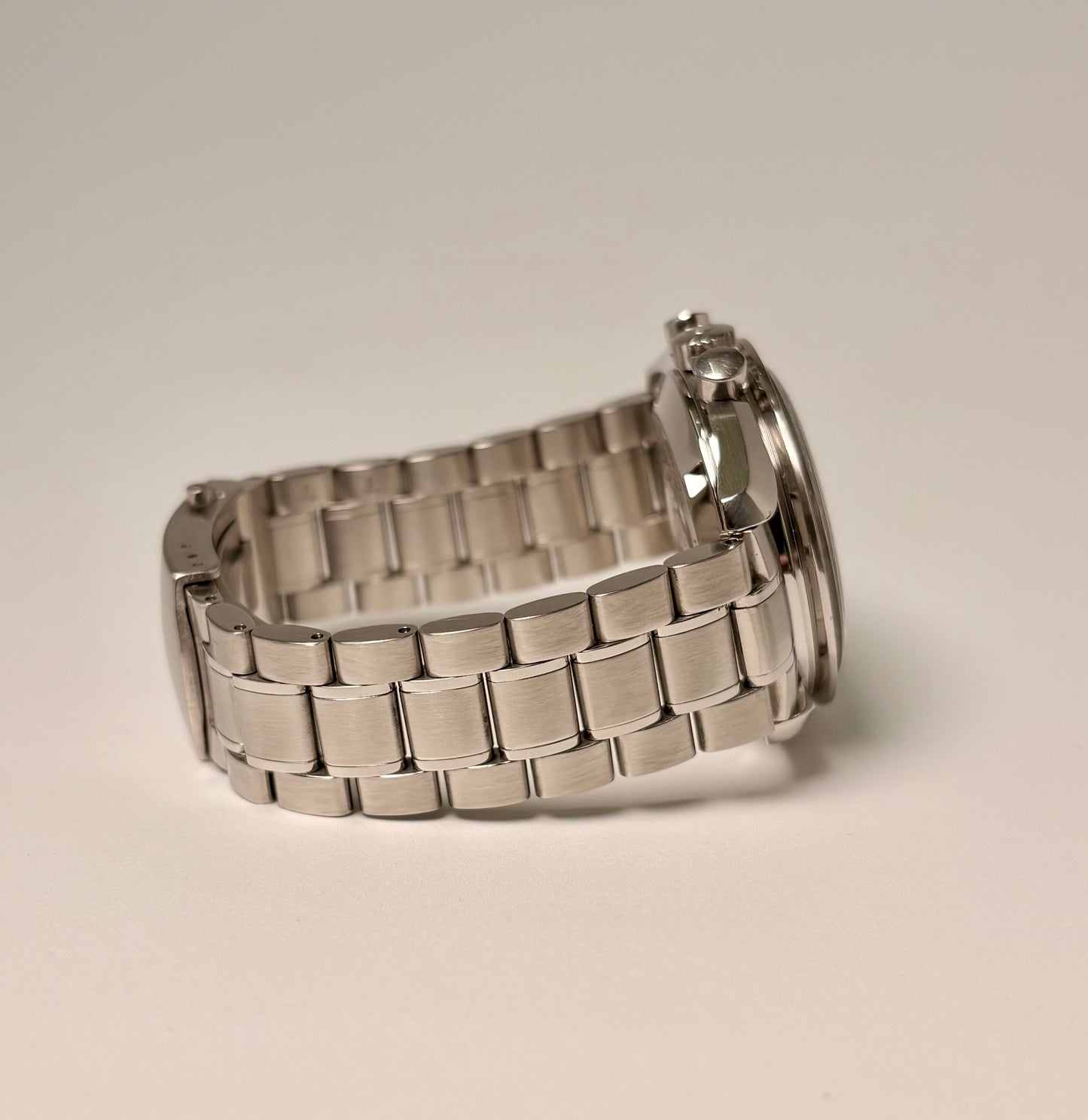 Omega Speedmaster Moonwatch Professional