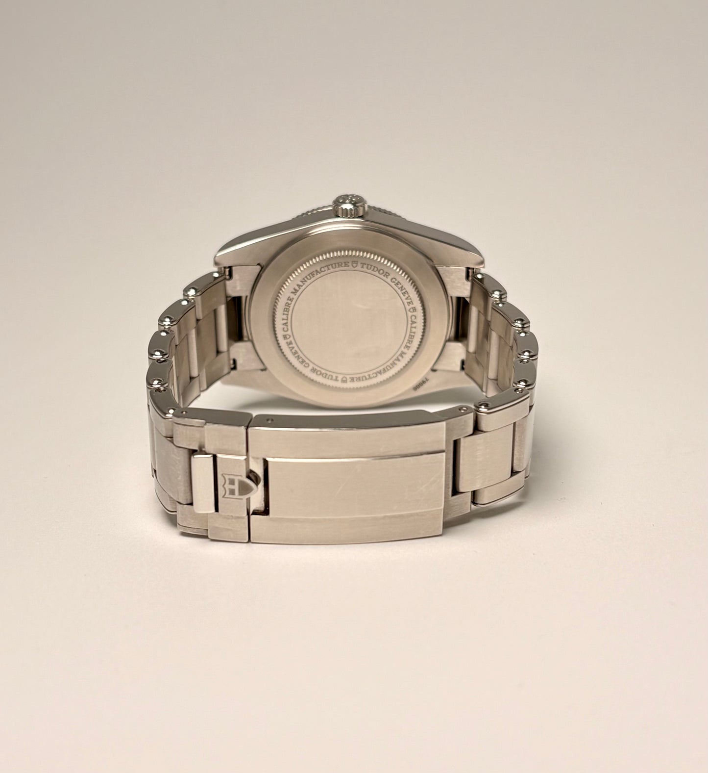 Tudor Black Bay 54