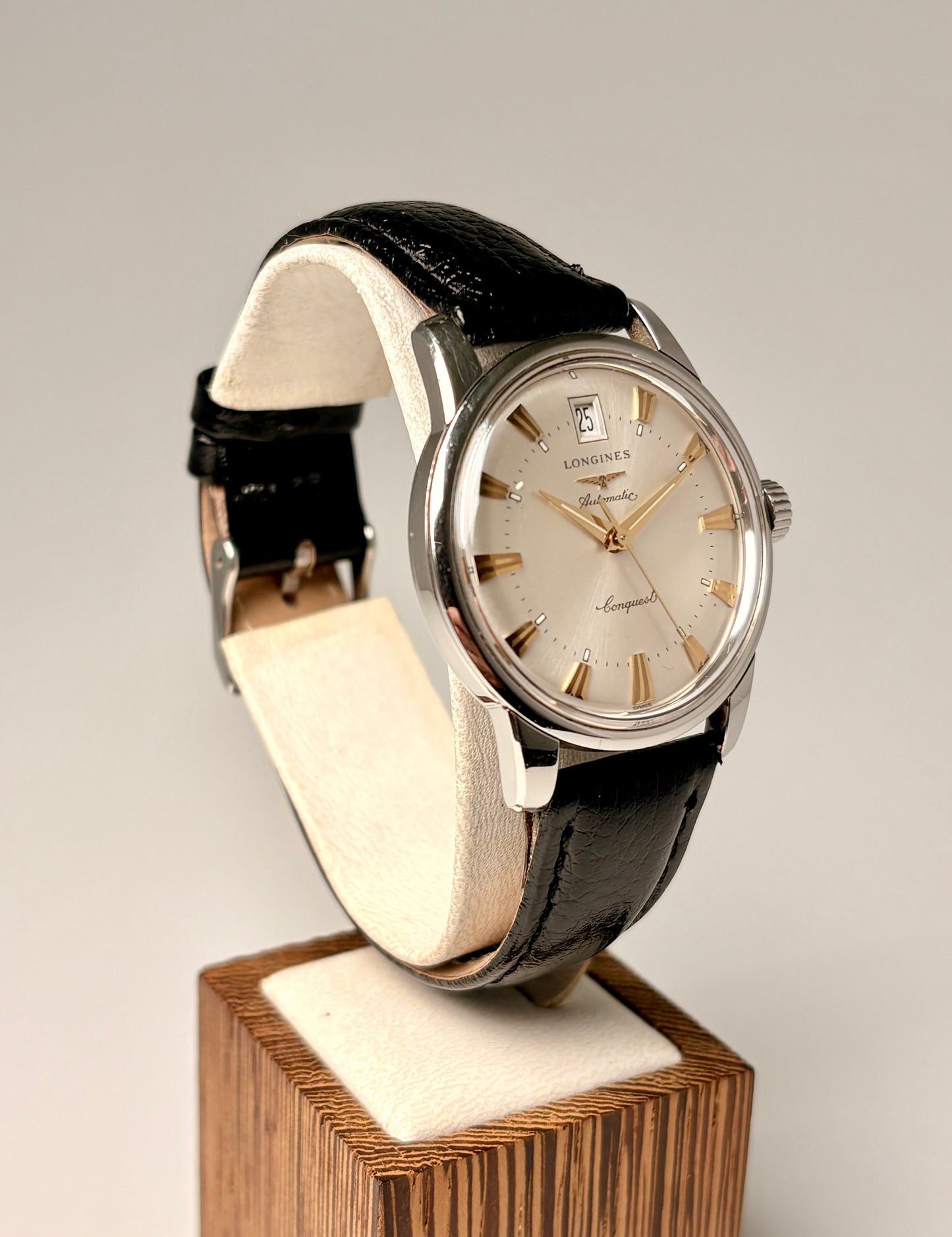 Longines Conquest 35 mm