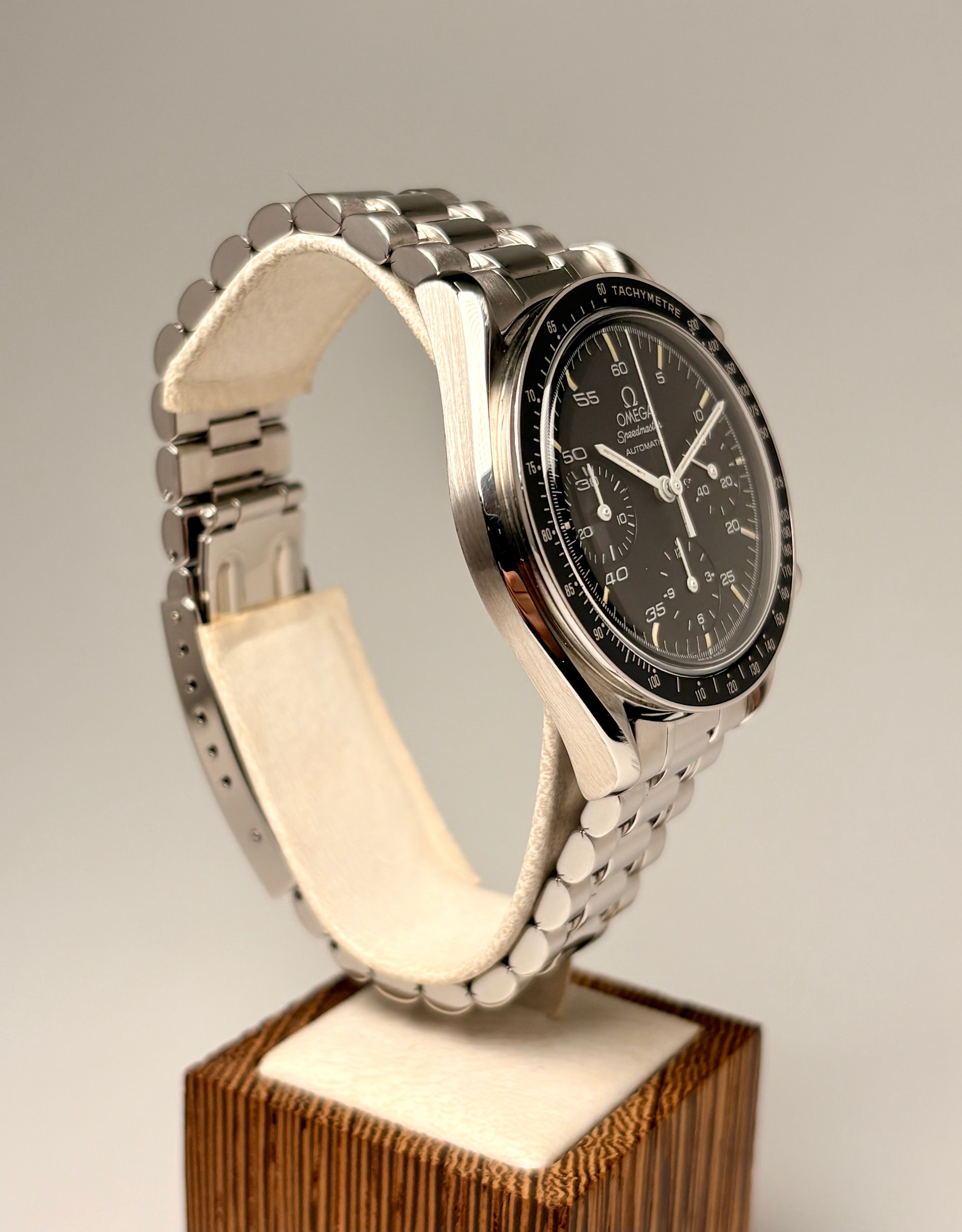 Omega Speedmaster Reduced