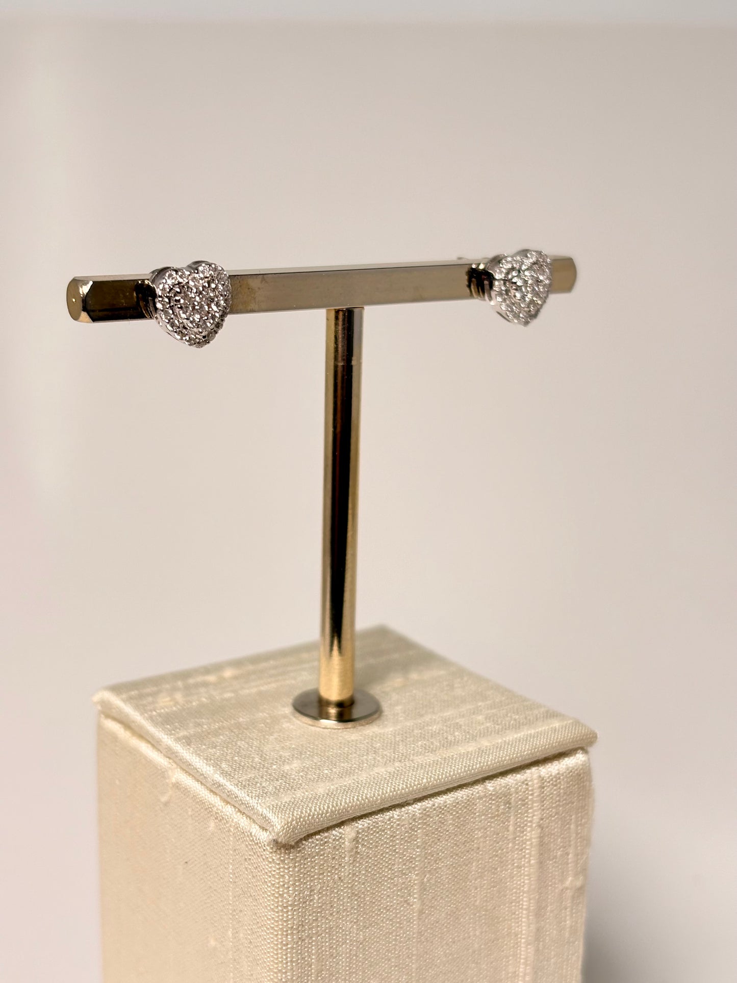 Orecchini cuore pavè