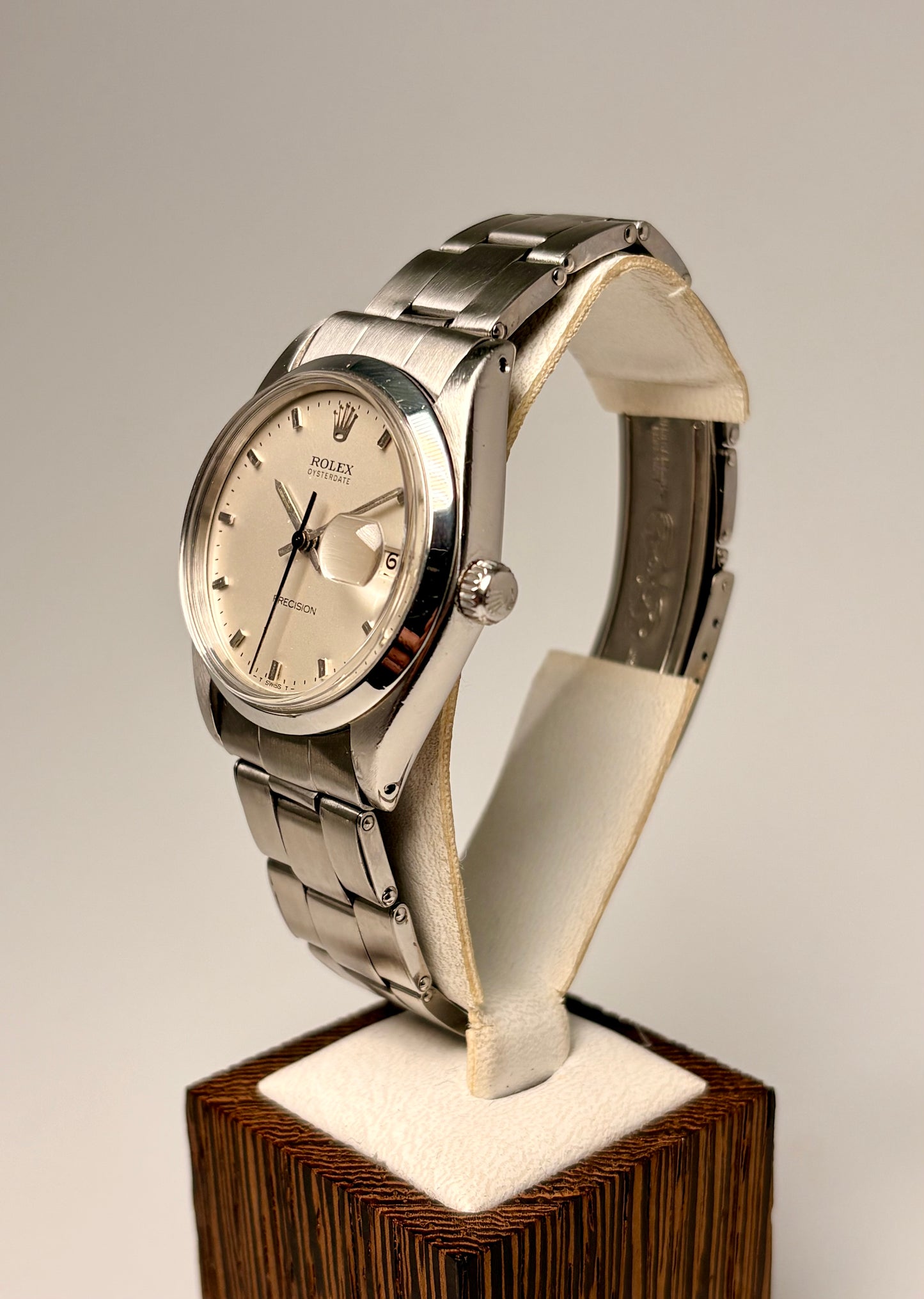 Rolex Oysterdate Precision Ref. 6694