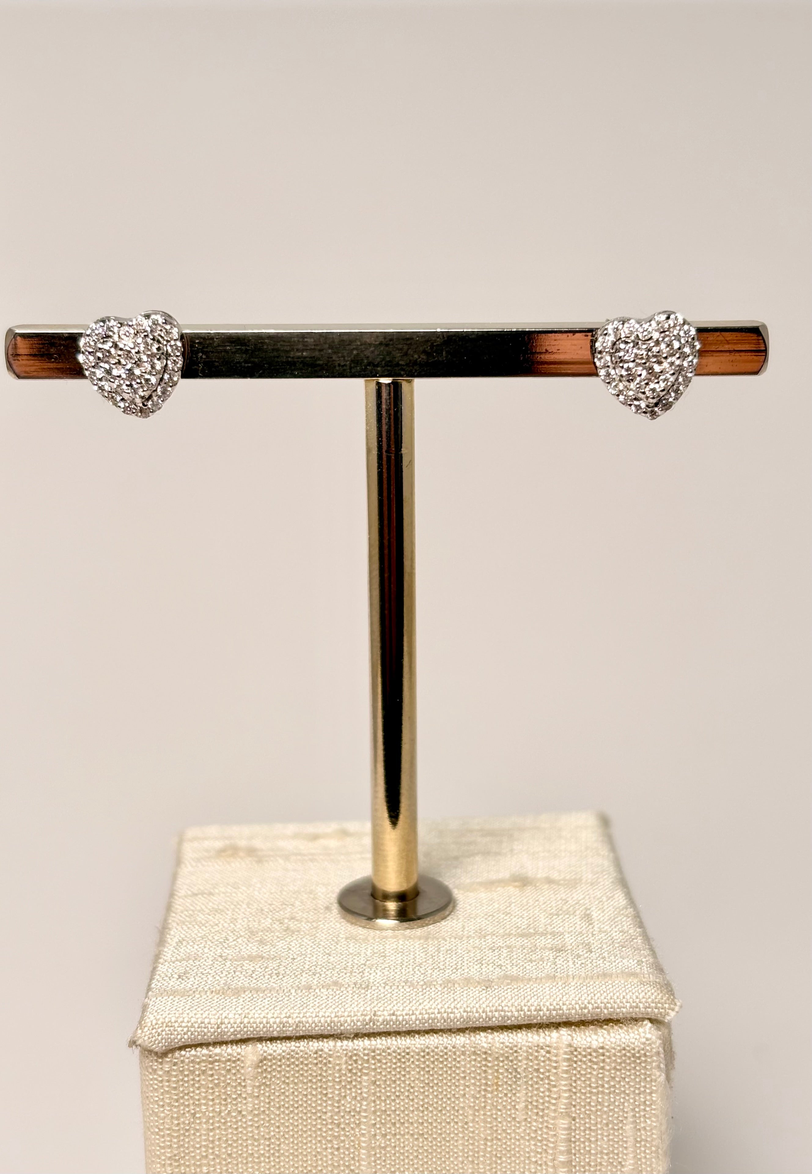 Orecchini cuore pavè