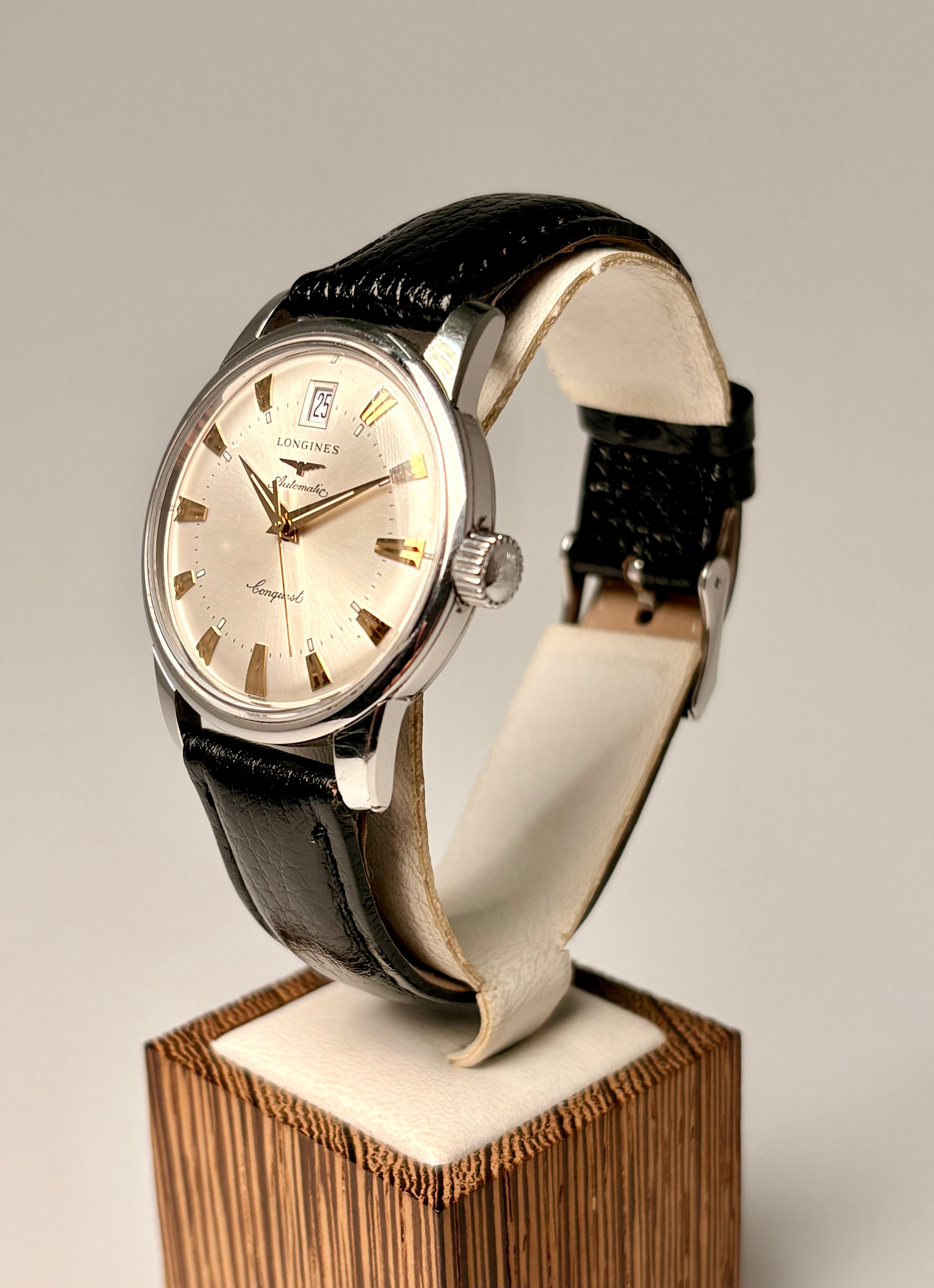 Longines Conquest 35 mm