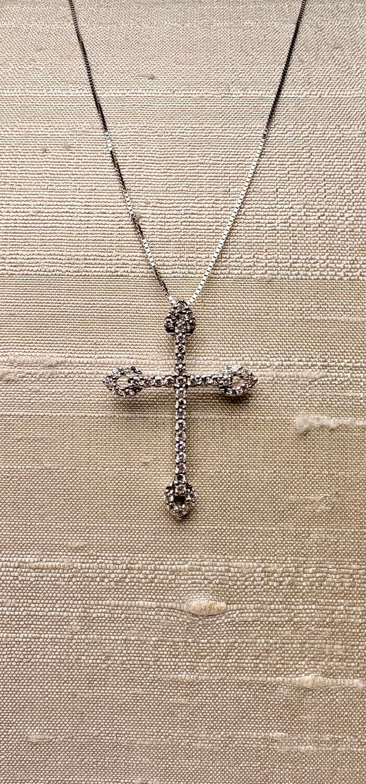 Collana Croce ct. 0,35